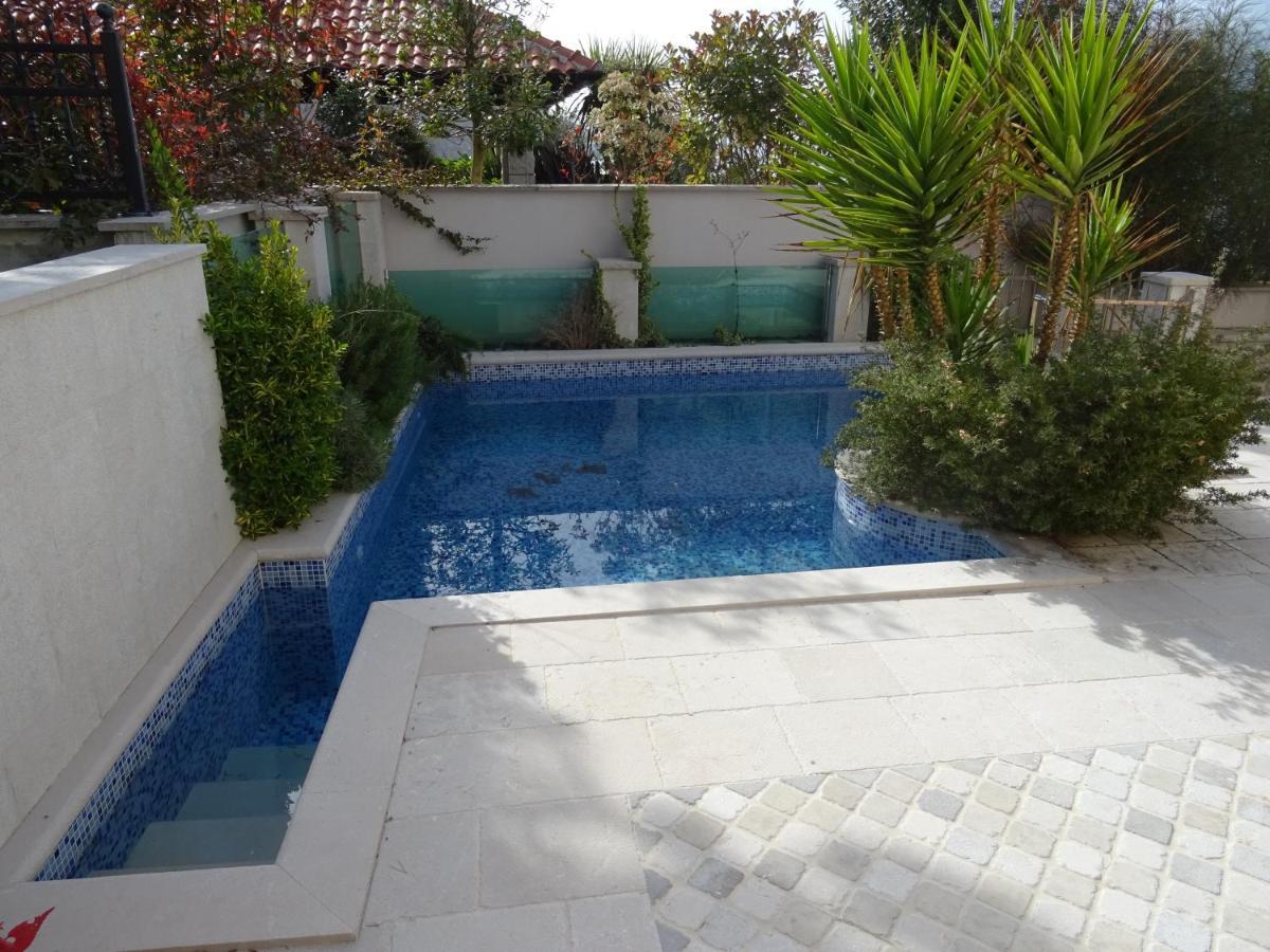 Villa Leut Montesol Tivat Krasići المظهر الخارجي الصورة